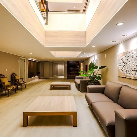 Aparthotel Huma By Umbral