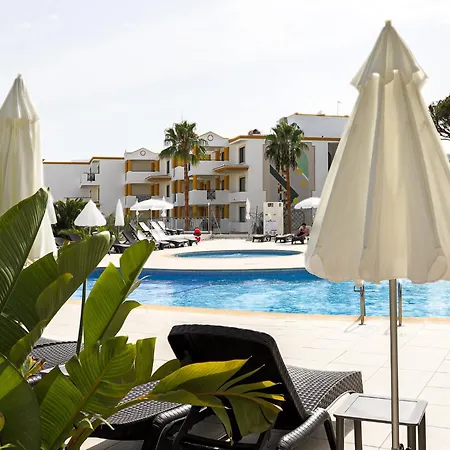 Huma By Umbral Aparthotel 3*