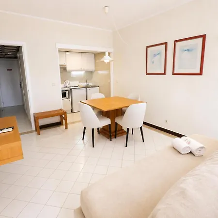 Aparthotel Huma By Umbral 3*